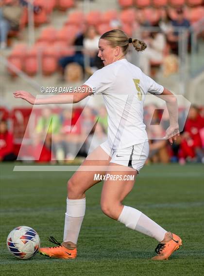 Thumbnail 2 in Davis vs Mountain Ridge (UHSAA 6A Semifinal) photogallery.