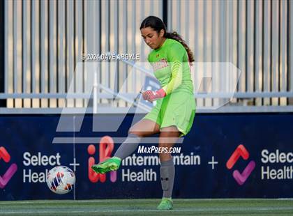 Thumbnail 2 in Davis vs Mountain Ridge (UHSAA 6A Semifinal) photogallery.