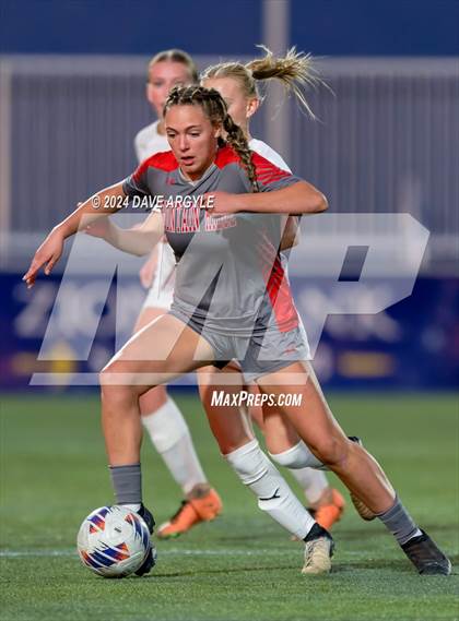Thumbnail 2 in Davis vs Mountain Ridge (UHSAA 6A Semifinal) photogallery.