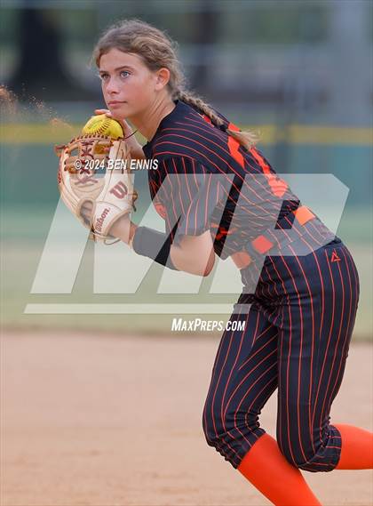 Thumbnail 1 in Metter vs. Lanier County (GHSA 1A D2 State Tournament) photogallery.