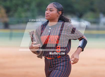 Thumbnail 2 in Metter vs. Lanier County (GHSA 1A D2 State Tournament) photogallery.