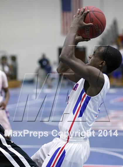 Thumbnail 1 in Watertown @ Waterford (CIAC Class M First Round) photogallery.