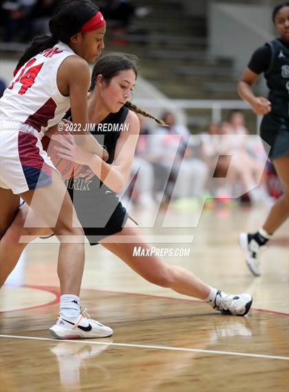 Thumbnail 2 in Cedar Park @ Dawson (McDonald's Texas Invitational) photogallery.