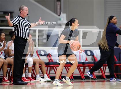 Thumbnail 2 in Cedar Park @ Dawson (McDonald's Texas Invitational) photogallery.