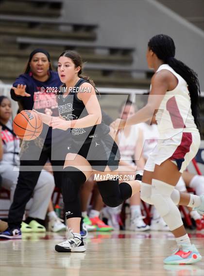 Thumbnail 2 in Cedar Park @ Dawson (McDonald's Texas Invitational) photogallery.