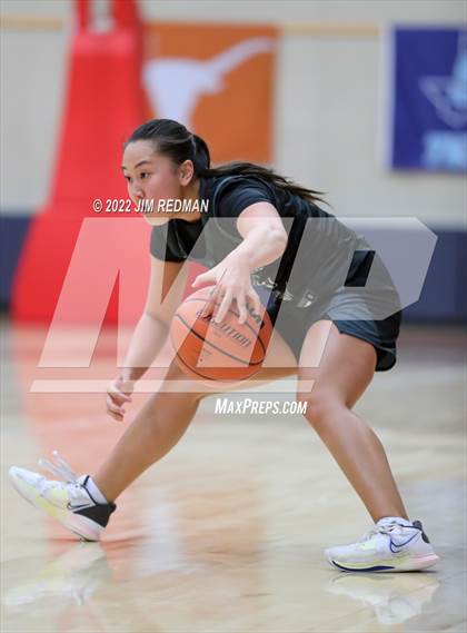 Thumbnail 2 in Cedar Park @ Dawson (McDonald's Texas Invitational) photogallery.