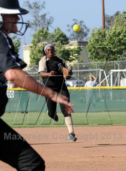 Thumbnail 3 in Sunny Hills @ Kaiser (CIF SS D3 Playoff) photogallery.