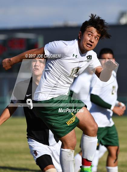 Thumbnail 2 in Churchill vs Holmes photogallery.