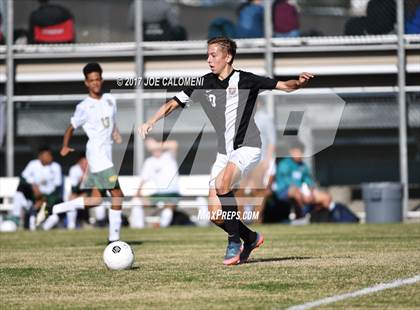 Thumbnail 2 in Churchill vs Holmes photogallery.