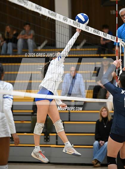 Thumbnail 3 in JV: Marin Catholic @ Branson photogallery.