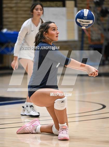 Thumbnail 1 in JV: Marin Catholic @ Branson photogallery.