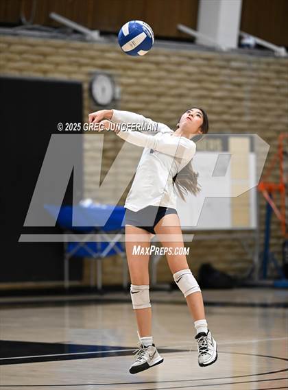 Thumbnail 3 in JV: Marin Catholic @ Branson photogallery.