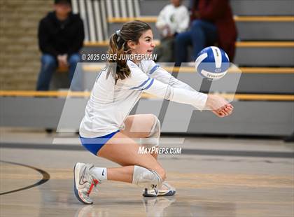 Thumbnail 1 in JV: Marin Catholic @ Branson photogallery.