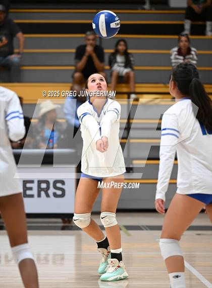 Thumbnail 3 in JV: Marin Catholic @ Branson photogallery.