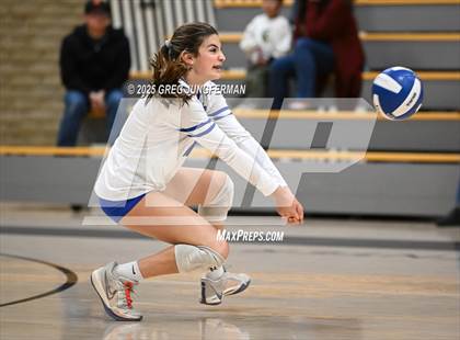 Thumbnail 3 in JV: Marin Catholic @ Branson photogallery.