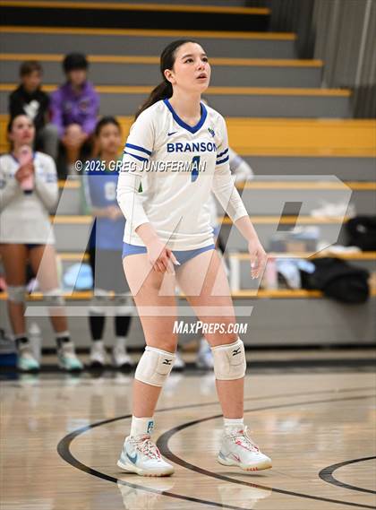 Thumbnail 2 in JV: Marin Catholic @ Branson photogallery.