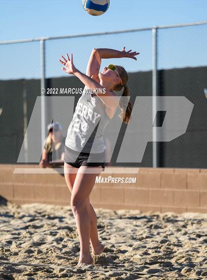 Thumbnail 1 in Sunnyslope @ Perry photogallery.