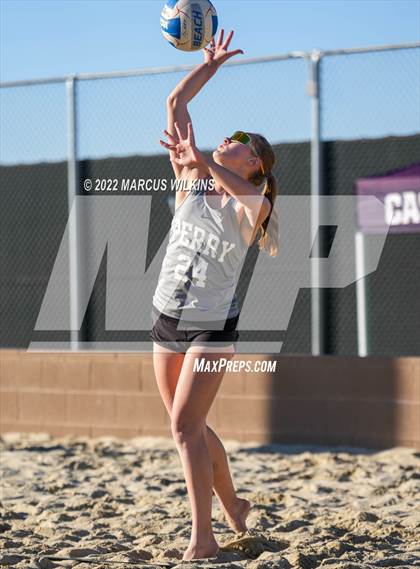 Thumbnail 1 in Sunnyslope @ Perry photogallery.