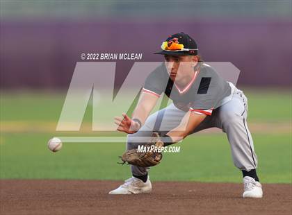 Thumbnail 3 in Aledo @ Centennial Burleson (UIL 5A Region 1 Regional Quarterfinal) photogallery.