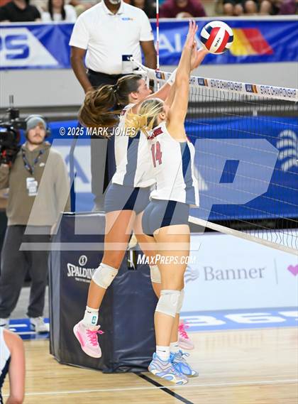 Thumbnail 2 in Salpointe Catholic vs. ALA - Queen Creek (AIA 4A Final) photogallery.