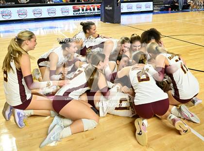 Thumbnail 3 in Salpointe Catholic vs. ALA - Queen Creek (AIA 4A Final) photogallery.