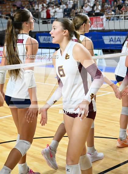 Thumbnail 2 in Salpointe Catholic vs. ALA - Queen Creek (AIA 4A Final) photogallery.