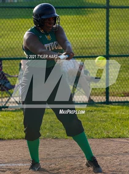 Thumbnail 3 in Indianapolis Crispus Attucks vs. Indianapolis Cardinal Ritter (IHSAA Sectional First Round) photogallery.
