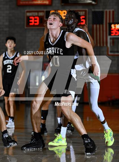 Thumbnail 1 in Servite vs. Fairmont Prep (Mater Dei Extravaganza) photogallery.
