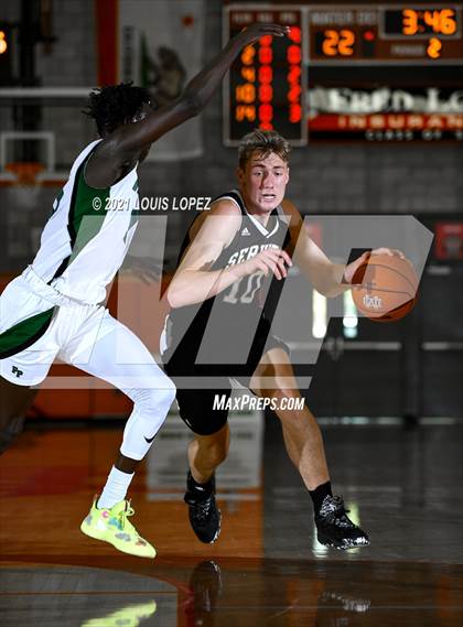 Thumbnail 1 in Servite vs. Fairmont Prep (Mater Dei Extravaganza) photogallery.