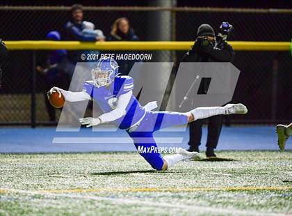 Thumbnail 3 in Hanover Park @ Caldwell (NJSIAA North 1 Group 2 Final) photogallery.