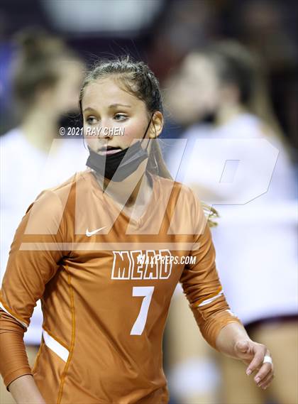 Thumbnail 1 in Windsor vs. Mead (CHSAA 4A Final 4) photogallery.