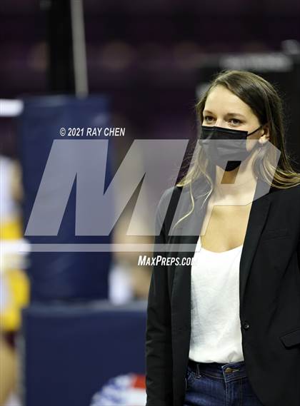 Thumbnail 1 in Windsor vs. Mead (CHSAA 4A Final 4) photogallery.