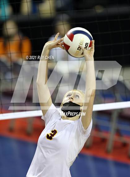 Thumbnail 3 in Windsor vs. Mead (CHSAA 4A Final 4) photogallery.