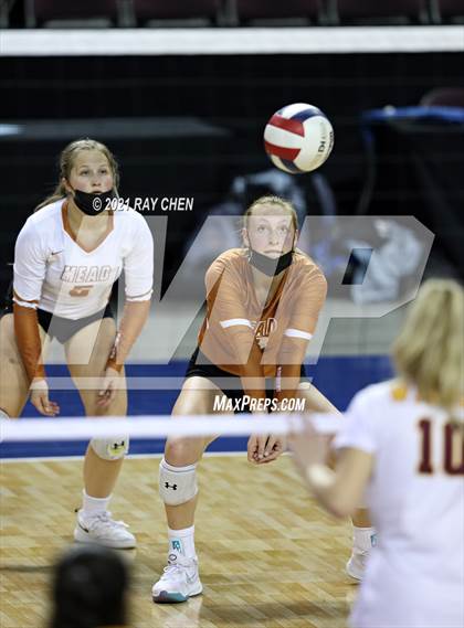 Thumbnail 1 in Windsor vs. Mead (CHSAA 4A Final 4) photogallery.
