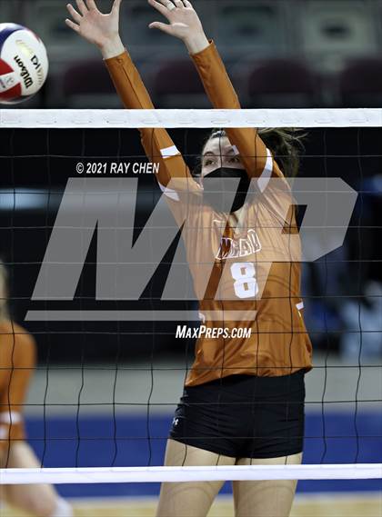 Thumbnail 2 in Windsor vs. Mead (CHSAA 4A Final 4) photogallery.