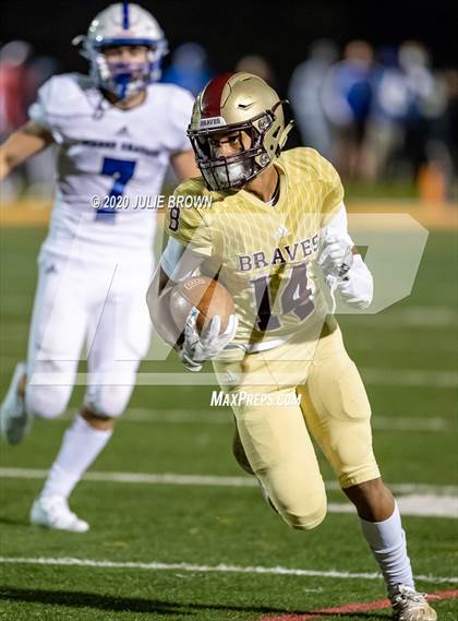 Thumbnail 2 in Brebeuf Jesuit Preparatory vs Indianapolis Bishop Chatard (IHSAA 3A Sectional Final) photogallery.