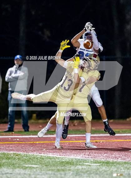 Thumbnail 2 in Brebeuf Jesuit Preparatory vs Indianapolis Bishop Chatard (IHSAA 3A Sectional Final) photogallery.