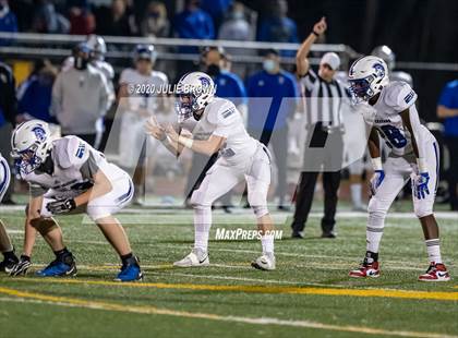 Thumbnail 2 in Brebeuf Jesuit Preparatory vs Indianapolis Bishop Chatard (IHSAA 3A Sectional Final) photogallery.