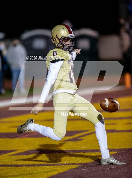 Thumbnail 1 in Brebeuf Jesuit Preparatory vs Indianapolis Bishop Chatard (IHSAA 3A Sectional Final) photogallery.