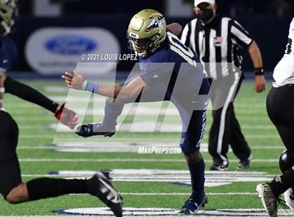 Thumbnail 1 in Servite @ St. John Bosco photogallery.
