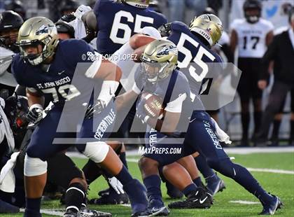 Thumbnail 2 in Servite @ St. John Bosco photogallery.