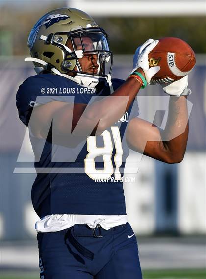 Thumbnail 2 in Servite @ St. John Bosco photogallery.