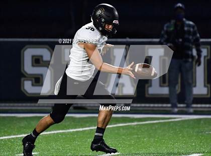 Thumbnail 2 in Servite @ St. John Bosco photogallery.
