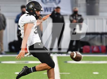 Thumbnail 2 in Servite @ St. John Bosco photogallery.