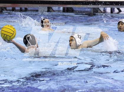 Thumbnail 1 in Pharr-San Juan-Alamo North vs. Clark (UIL 6A Region 4 Semifinal) photogallery.