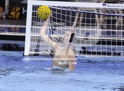 Thumbnail 1 in Pharr-San Juan-Alamo North vs. Clark (UIL 6A Region 4 Semifinal) photogallery.