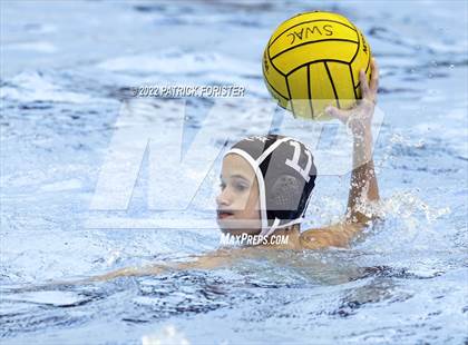 Thumbnail 1 in Pharr-San Juan-Alamo North vs. Clark (UIL 6A Region 4 Semifinal) photogallery.