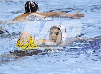 Thumbnail 1 in Pharr-San Juan-Alamo North vs. Clark (UIL 6A Region 4 Semifinal) photogallery.