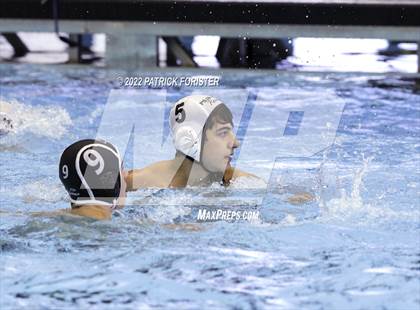 Thumbnail 1 in Pharr-San Juan-Alamo North vs. Clark (UIL 6A Region 4 Semifinal) photogallery.