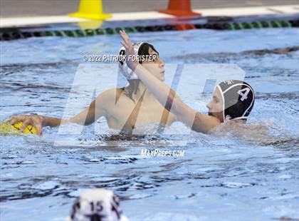 Thumbnail 3 in Pharr-San Juan-Alamo North vs. Clark (UIL 6A Region 4 Semifinal) photogallery.